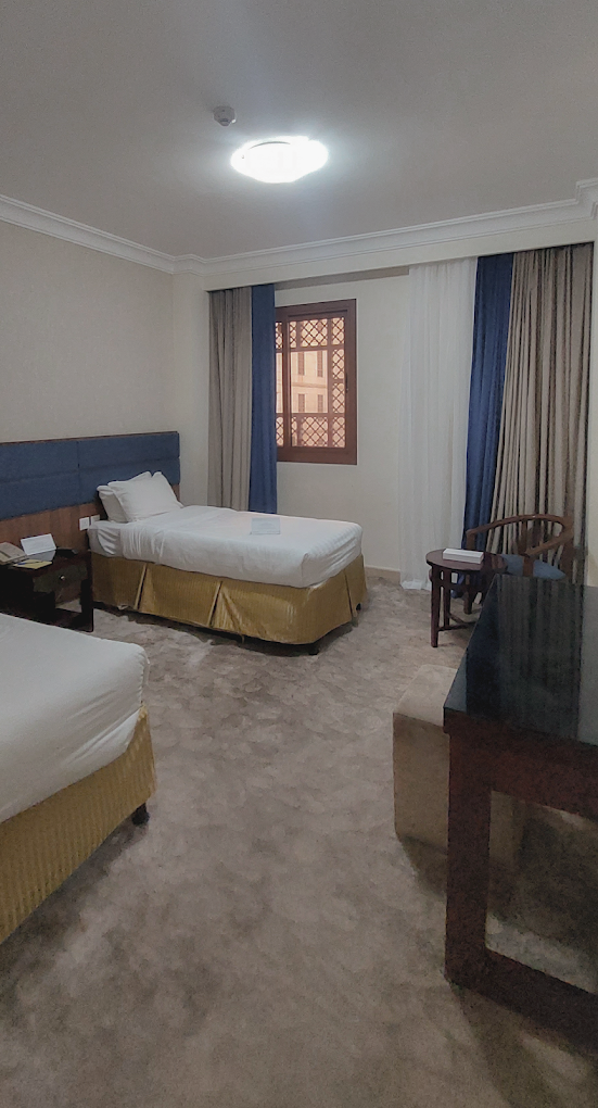 Kamar Kamar