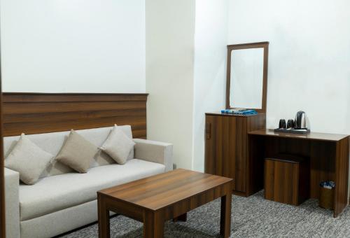 Kamar Kamar